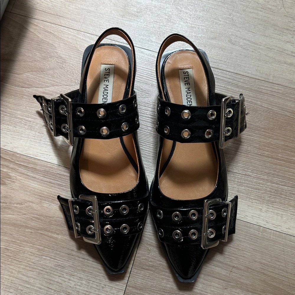 Steve Madden Black Double Buckle Flats - Picture 2 of 6
